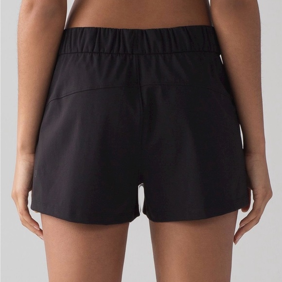 Lululemon, On the Fly Mid-Rise, Size: 4 - Picture 3 of 3